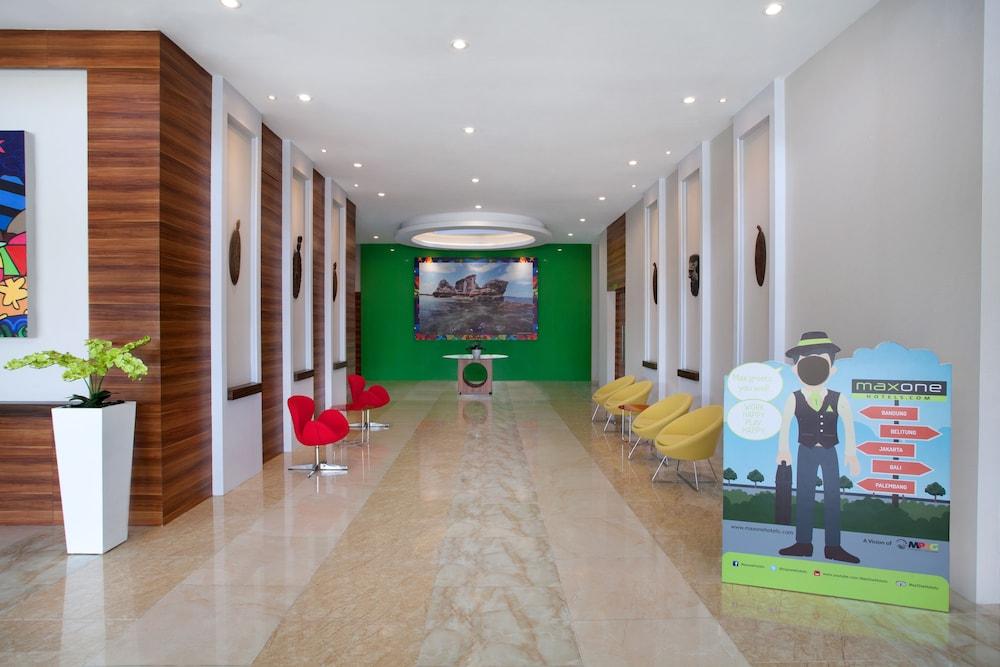 Dk Belstar Hotel Belitung Tanjung Pandan Esterno foto
